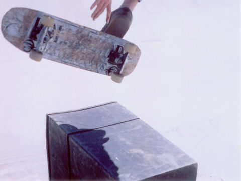 skate board jump